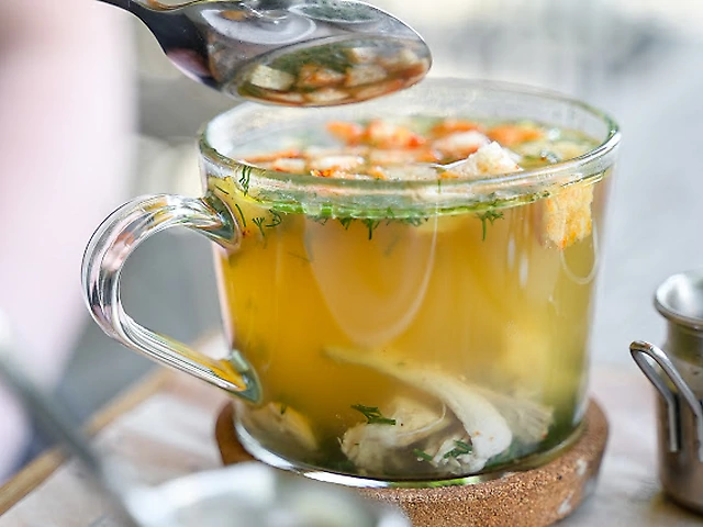 Курячий бульйон