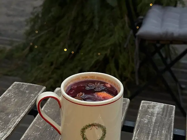 Smoked глінтвейн з вишнею