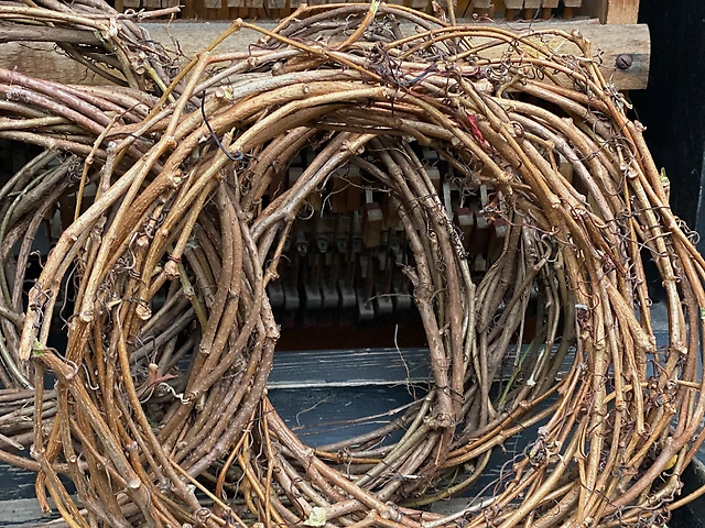 Каркас для вінків