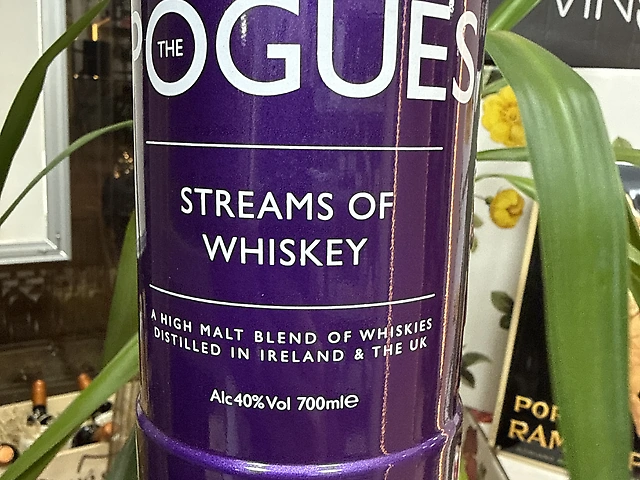 Виски POGUES  STREAMS of WHISKEY